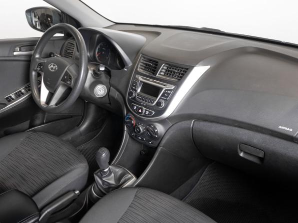 Hyundai Solaris I Рестайлинг с пробегом 2016 года, цена 1 100 000 рублей, 153300 км, седан, Автокод Объявления
