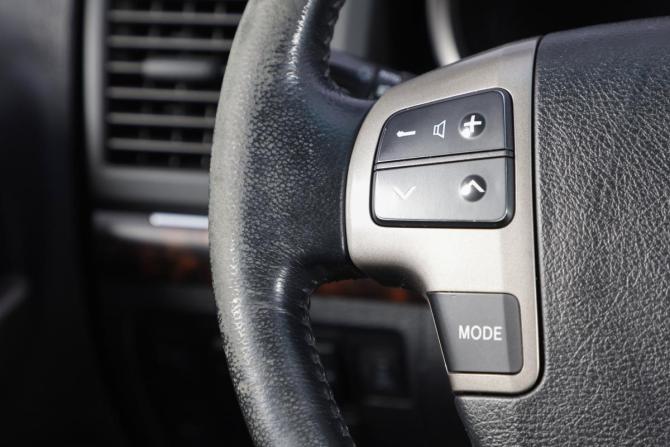 Toyota Land Cruiser 200 Series с пробегом 2010 года, цена 3 099 000 рублей, 255617 км, внедорожник, Автокод Объявления