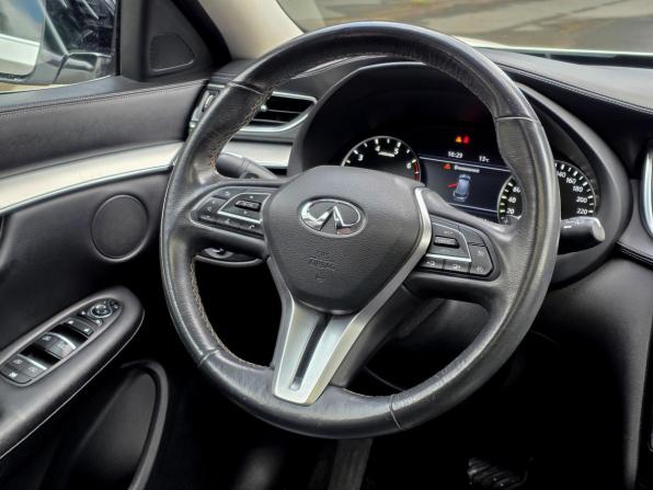 Infiniti QX50 II с пробегом 2018 года, цена 2 680 000 рублей, 134000 км, внедорожник, Автокод Объявления