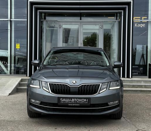 Skoda Octavia III (A7) Рестайлинг с пробегом 2018 года, цена 1 450 000 рублей, 254266 км, лифтбек, Автокод Объявления