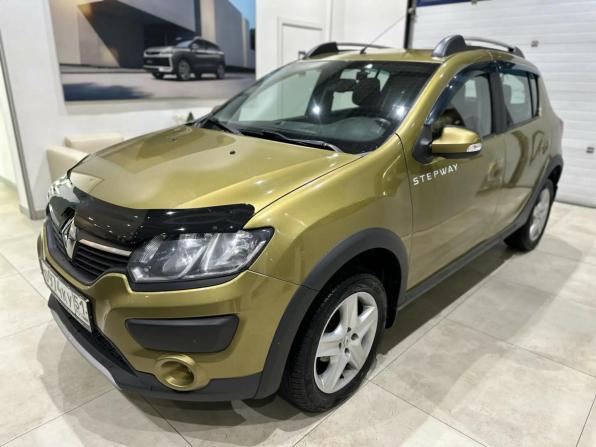 Renault Sandero II Рестайлинг с пробегом 2018 года, цена 949 000 рублей, 130000 км, хэтчбек, Автокод Объявления