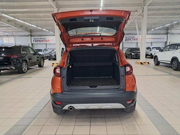 Renault Kaptur I с пробегом 2016 года, цена 1 660 000 рублей, 93590 км, внедорожник, Автокод Объявления