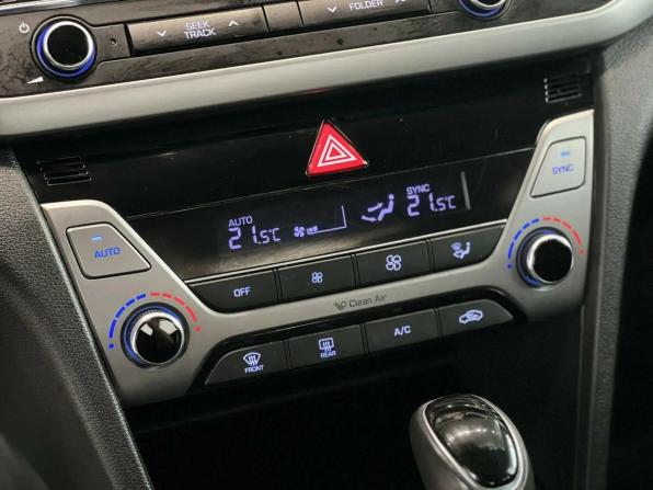Hyundai Elantra VI (AD) с пробегом 2016 года, цена 1 495 000 рублей, 100938 км, седан, Автокод Объявления
