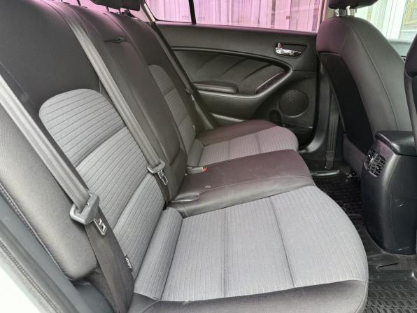 Kia Cerato III с пробегом 2015 года, цена 985 000 рублей, 195850 км, седан, Автокод Объявления