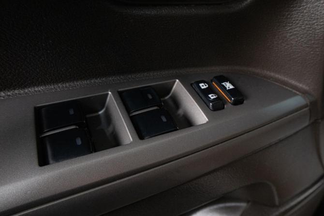 Toyota Land Cruiser 200 Series с пробегом 2011 года, цена 3 259 000 рублей, 374350 км, внедорожник, Автокод Объявления