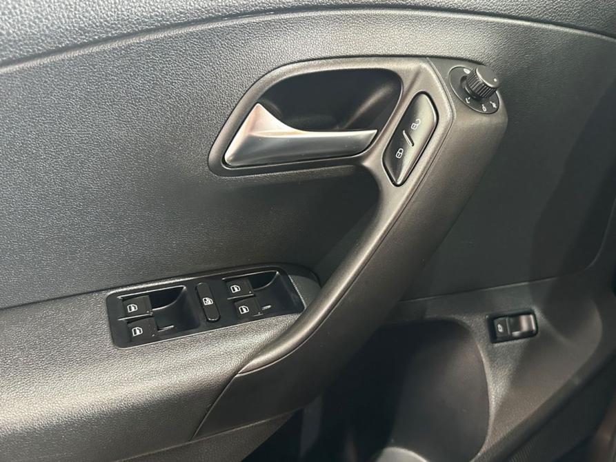 Volkswagen Polo V Рестайлинг Москва  - изображение 16