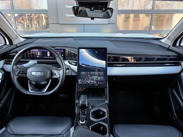Geely Atlas II с пробегом 2023 года, цена 2 294 000 рублей, 89500 км, внедорожник, Автокод Объявления
