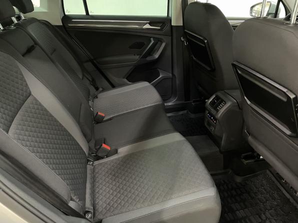 Volkswagen Tiguan II с пробегом 2017 года, цена 2 100 000 рублей, 125364 км, внедорожник, Автокод Объявления