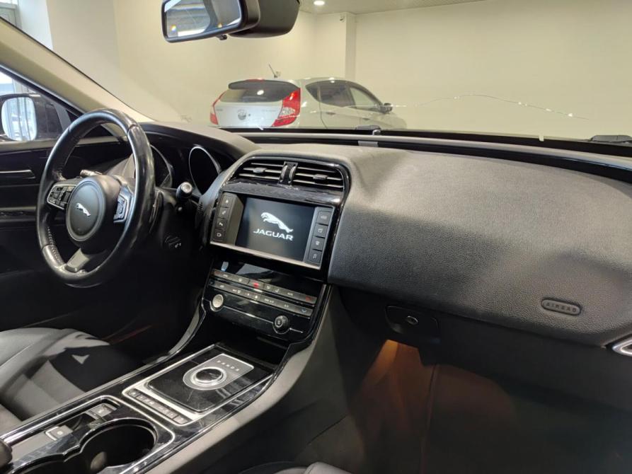 Jaguar XE I Казань  - изображение 13