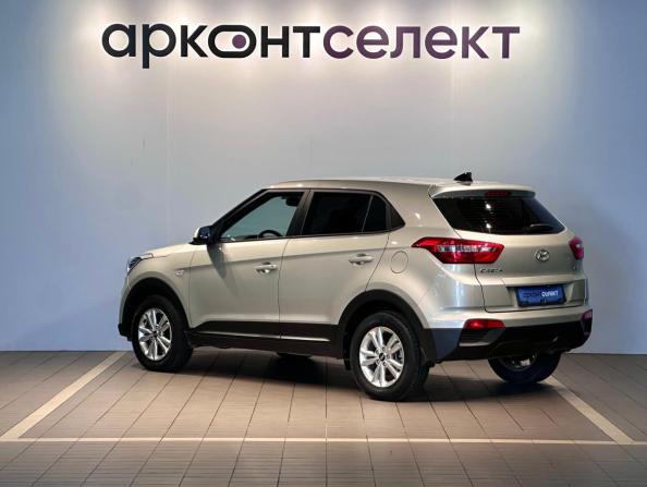 Hyundai Creta I с пробегом 2019 года, цена 1 957 000 рублей, 77000 км, внедорожник, Автокод Объявления