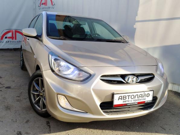 Hyundai Solaris I с пробегом 2013 года, цена 680 000 рублей, 195931 км, седан, Автокод Объявления