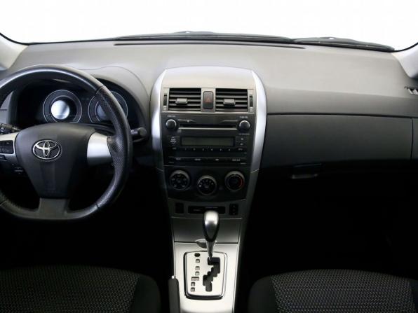 Toyota Corolla X (E140 E150) Рестайлинг с пробегом 2012 года, цена 990 000 рублей, 135000 км, седан, Автокод Объявления