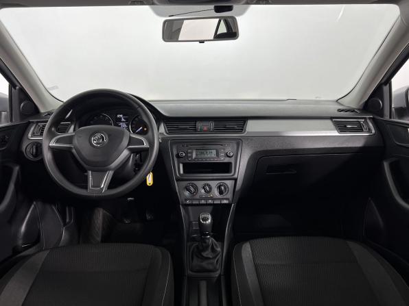 Skoda Rapid I с пробегом 2014 года, цена 1 230 000 рублей, 64793 км, лифтбек, Автокод Объявления