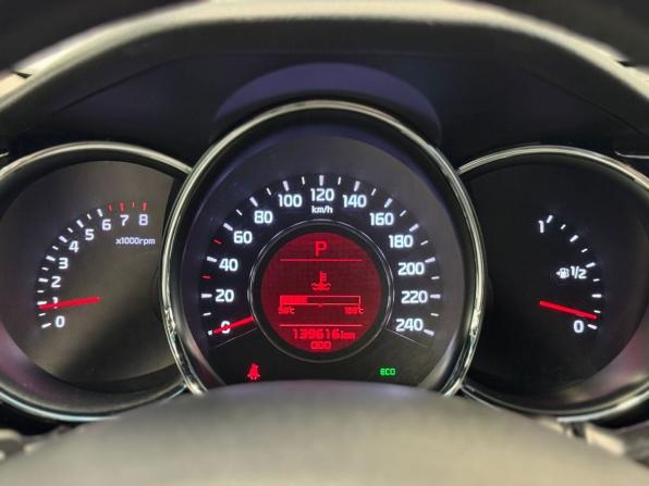 Kia Ceed II Рестайлинг с пробегом 2015 года, цена 1 299 000 рублей, 173582 км, хэтчбек, Автокод Объявления