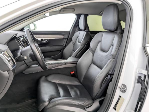 Volvo S90 II Рестайлинг с пробегом 2021 года, цена 3 695 000 рублей, 75437 км, седан, Автокод Объявления