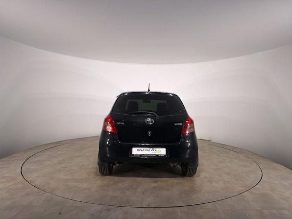 Toyota Yaris II с пробегом 2007 года, цена 399 000 рублей, 204522 км, хэтчбек, Автокод Объявления
