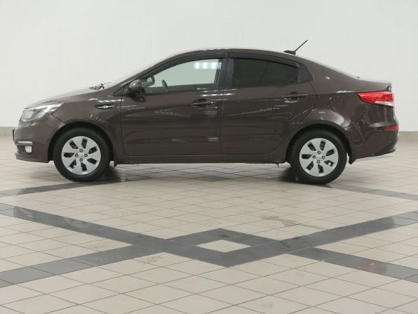 Kia Rio III Рестайлинг с пробегом 2017 года, цена 991 000 рублей, 168800 км, седан, Автокод Объявления