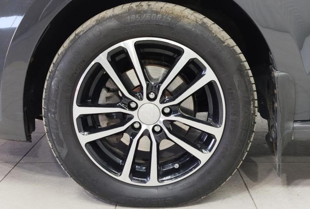 Volkswagen Polo V Саратов  - изображение 10