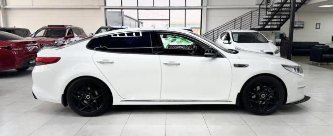 Kia Optima IV с пробегом 2017 года, цена 1 999 000 рублей, 128000 км, седан, Автокод Объявления