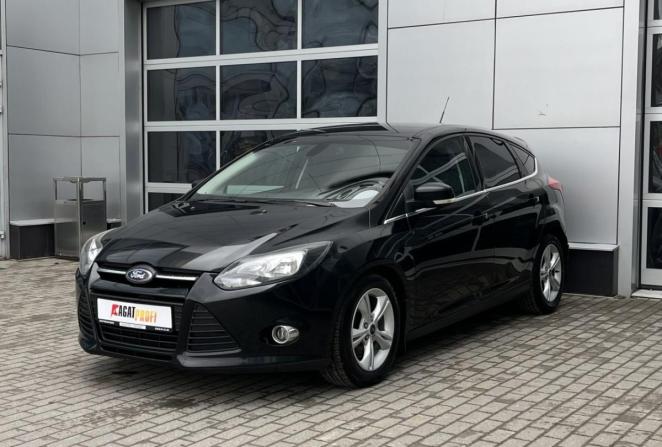 Ford Focus III с пробегом 2012 года, цена 865 000 рублей, 208415 км, хэтчбек, Автокод Объявления