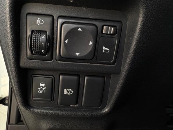Nissan Juke I с пробегом 2013 года, цена 1 059 000 рублей, 127468 км, внедорожник, Автокод Объявления