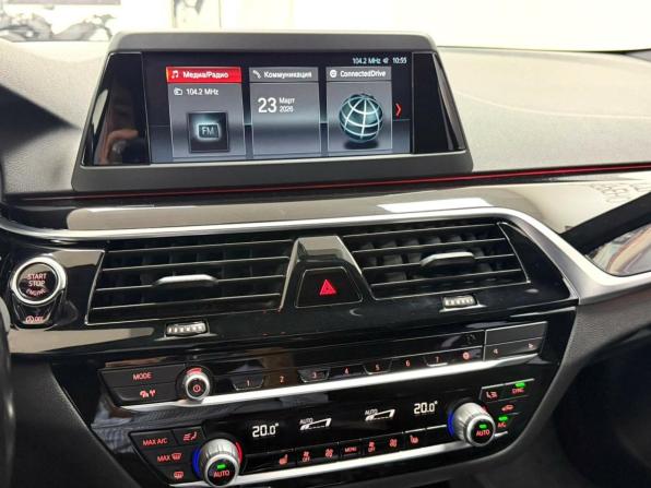 BMW 5 серии VII (G30/G31/G38) с пробегом 2018 года, цена 3 495 000 рублей, 61394 км, седан, Автокод Объявления