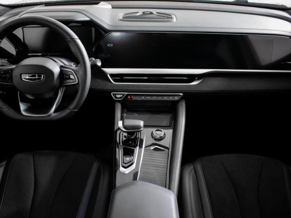 Geely Monjaro I с пробегом 2024 года, цена 3 595 000 рублей, 26748 км, внедорожник, Автокод Объявления
