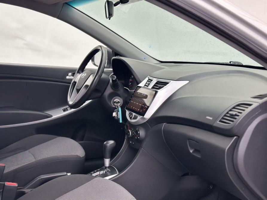 Hyundai Solaris I Липецк  - изображение 11