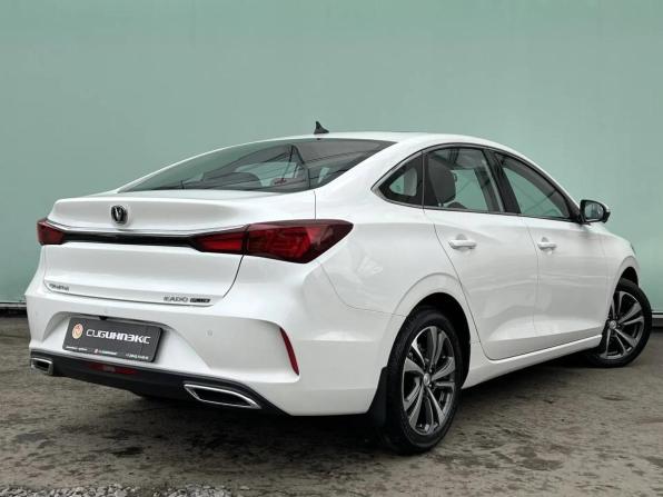 Changan Eado Plus с пробегом 2024 года, цена 1 999 000 рублей, 390 км, седан, Автокод Объявления