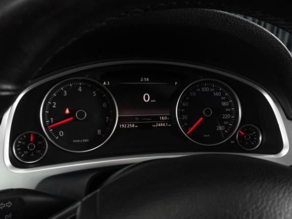 Volkswagen Touareg II Рестайлинг с пробегом 2016 года, цена 3 769 000 рублей, 192258 км, внедорожник, Автокод Объявления