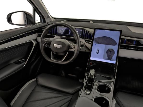 Geely Atlas II с пробегом 2024 года, цена 2 600 000 рублей, 46670 км, внедорожник, Автокод Объявления