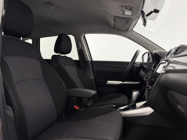Suzuki Vitara II с пробегом 2017 года, цена 1 790 000 рублей, 99000 км, внедорожник, Автокод Объявления