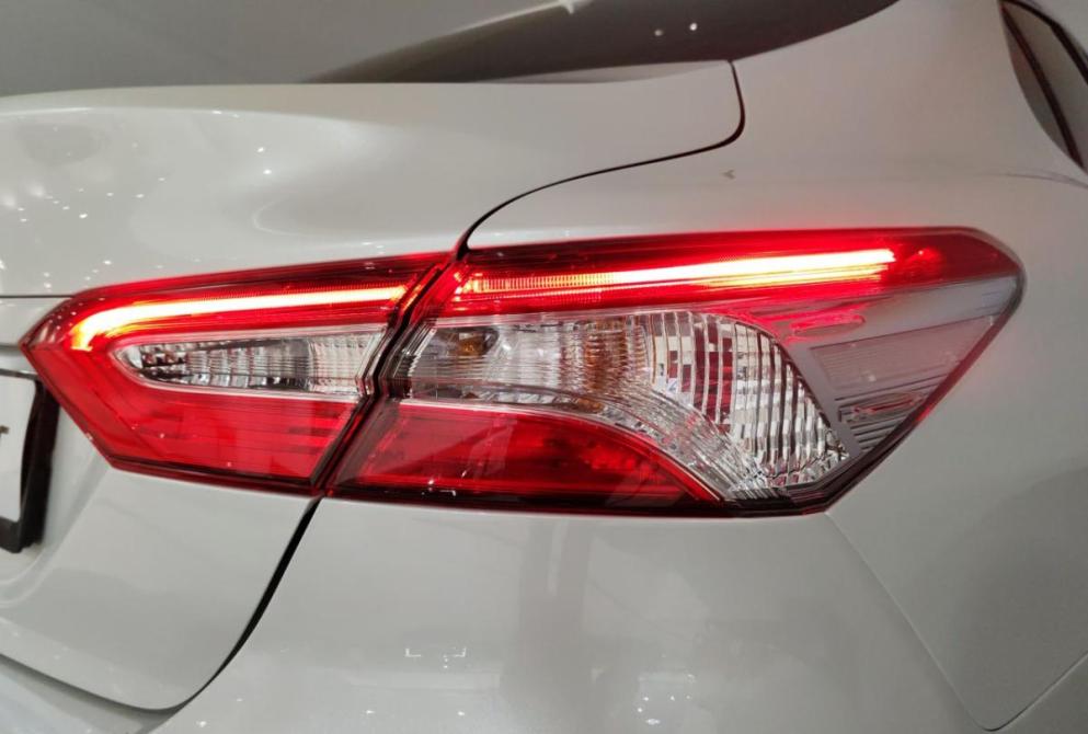 Toyota Camry VIII (XV70) Рестайлинг Ярославль  - изображение 31