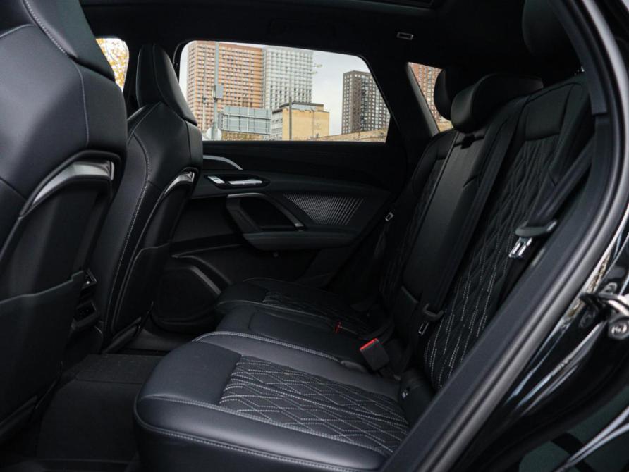 Audi Q5 III (GU) Москва  - изображение 12