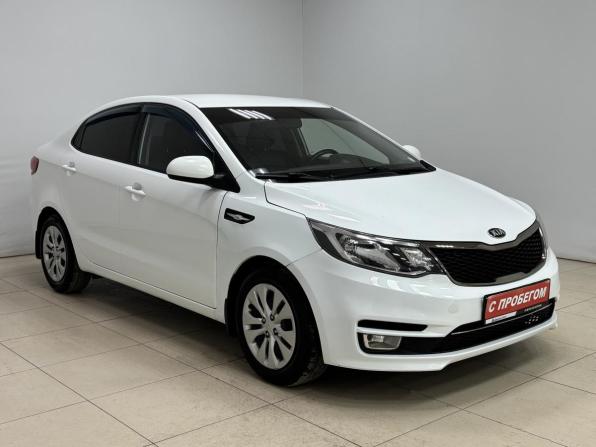 Kia Rio III Рестайлинг с пробегом 2017 года, цена 1 135 000 рублей, 134630 км, седан, Автокод Объявления