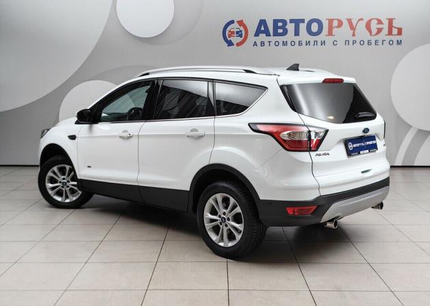 Ford Kuga II Рестайлинг с пробегом 2018 года, цена 1 690 000 рублей, 65000 км, внедорожник, Автокод Объявления