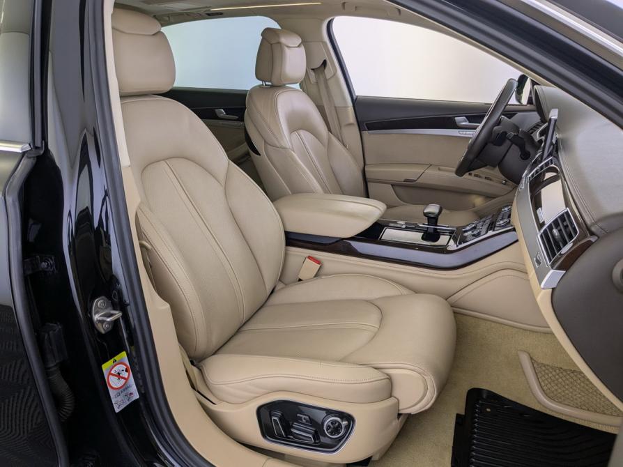 Audi A8 III (D4) Рестайлинг Москва  - изображение 23