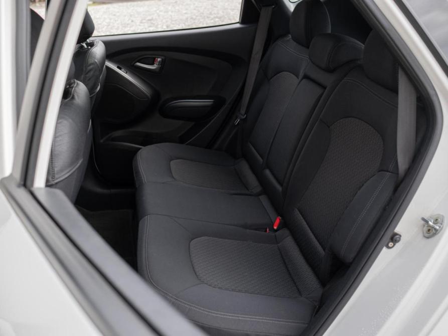 Hyundai Tucson II Сочи  - изображение 9