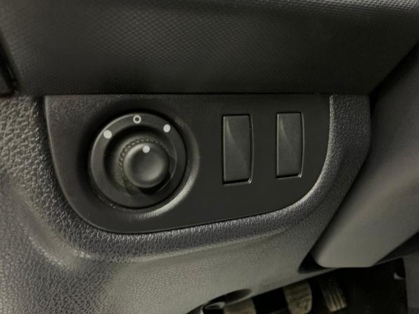 Renault Sandero II Рестайлинг с пробегом 2021 года, цена 1 120 000 рублей, 112233 км, хэтчбек, Автокод Объявления