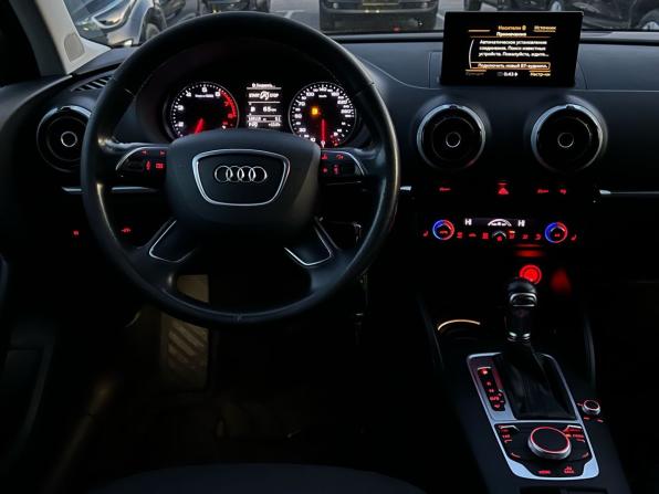 Audi A3 III (8V) с пробегом 2015 года, цена 1 349 000 рублей, 169110 км, седан, Автокод Объявления