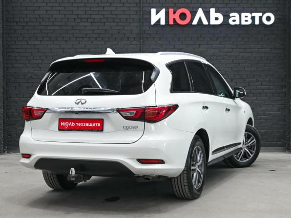 Infiniti QX60 I Рестайлинг с пробегом 2017 года, цена 2 550 000 рублей, 141401 км, внедорожник, Автокод Объявления