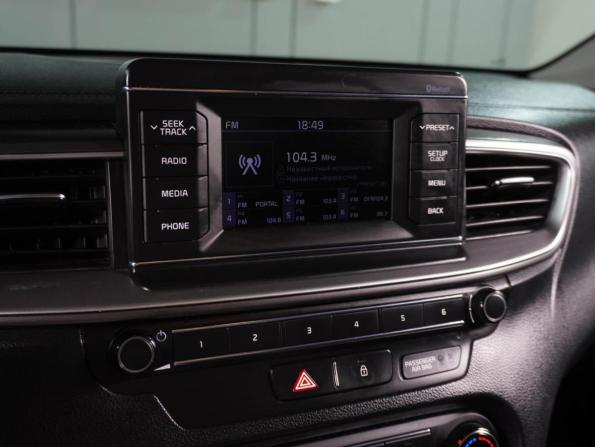 Kia Ceed III с пробегом 2018 года, цена 1 599 000 рублей, 119748 км, хэтчбек, Автокод Объявления
