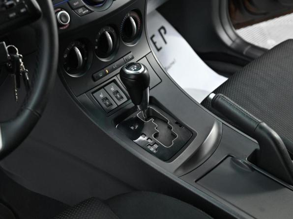 Mazda 3 II (BL) Рестайлинг с пробегом 2013 года, цена 639 000 рублей, 138695 км, седан, Автокод Объявления