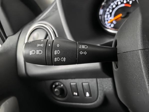 Renault Logan II Рестайлинг с пробегом 2022 года, цена 1 209 000 рублей, 63710 км, седан, Автокод Объявления