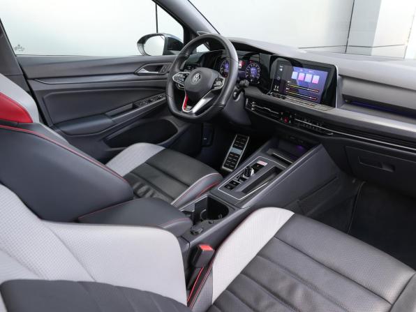Volkswagen Golf GTI VIII с пробегом 2022 года, цена 3 998 000 рублей, 41800 км, хэтчбек, Автокод Объявления