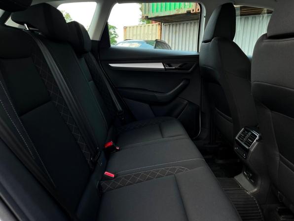 Skoda Karoq I с пробегом 2021 года, цена 2 659 300 рублей, 30936 км, внедорожник, Автокод Объявления