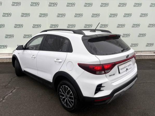Kia Rio IV Рестайлинг с пробегом 2021 года, цена 1 500 000 рублей, 97000 км, хэтчбек, Автокод Объявления