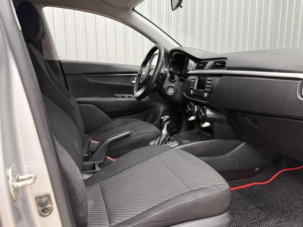 Kia Rio IV с пробегом 2019 года, цена 990 000 рублей, 117216 км, седан, Автокод Объявления