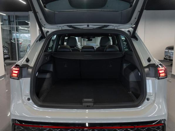 Volkswagen Tiguan III (China Market) с пробегом 2026 года, цена 4 900 000 рублей, 50 км, внедорожник, Автокод Объявления