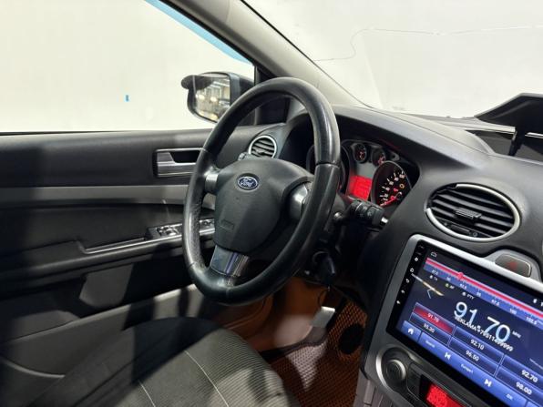Ford Focus II Рестайлинг с пробегом 2010 года, цена 595 000 рублей, 221255 км, седан, Автокод Объявления